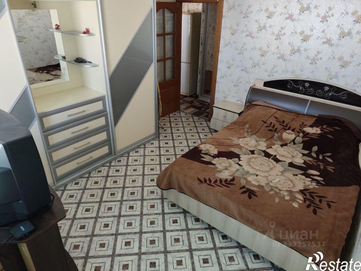 2-комн квартира ул Раздольная, 70,  д. 70
