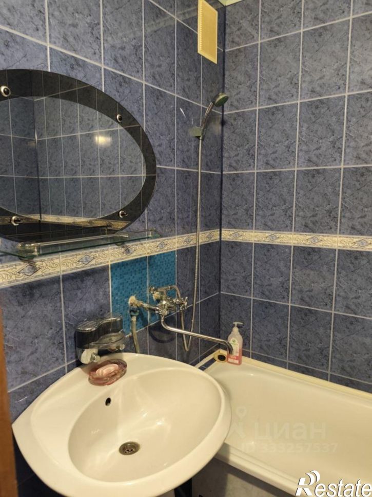 2-комн квартира ул Раздольная, 70,  д. 70