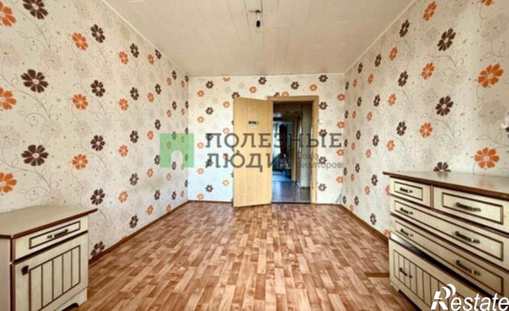 3-комн квартира ул 8 Марта, 27,  д. 27