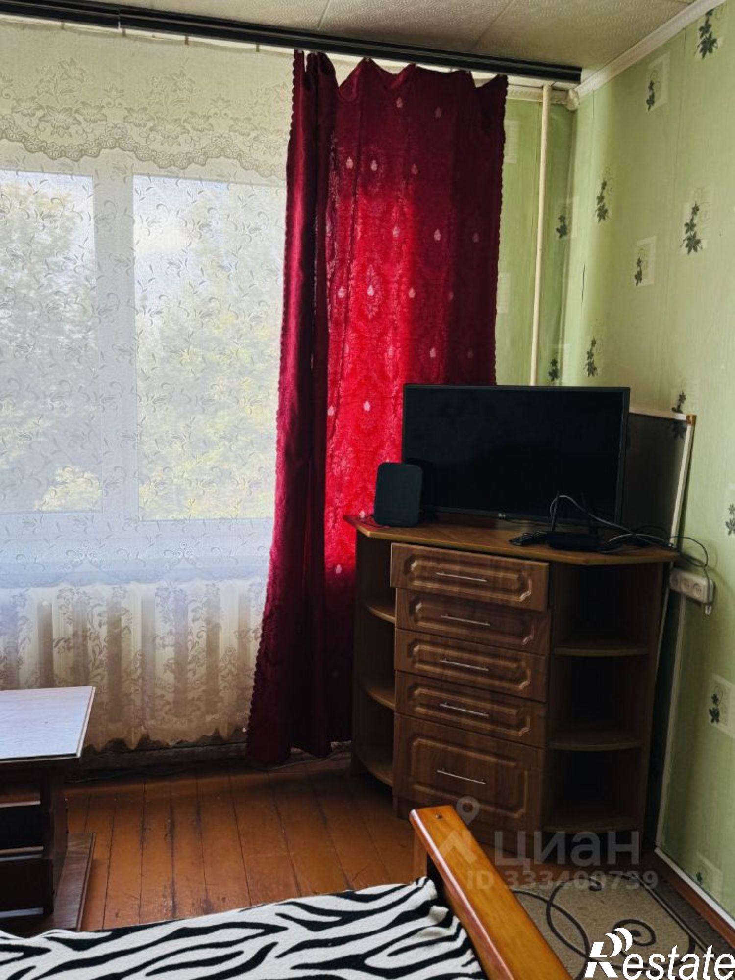 Сдать комнату за 11 500 рублей на ул Покровская, 10