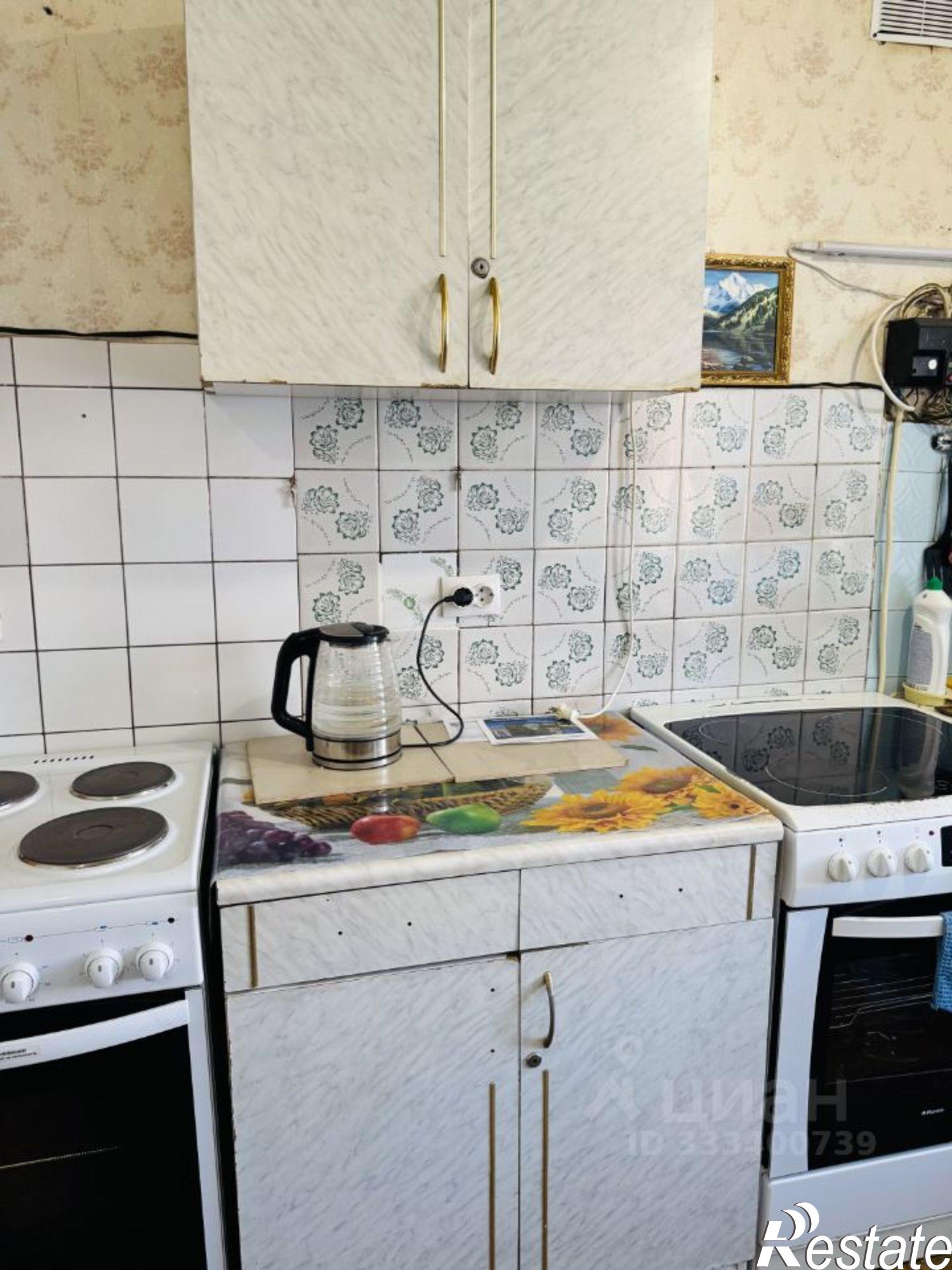 Сдать комнату за 11 500 рублей на ул Покровская, 10
