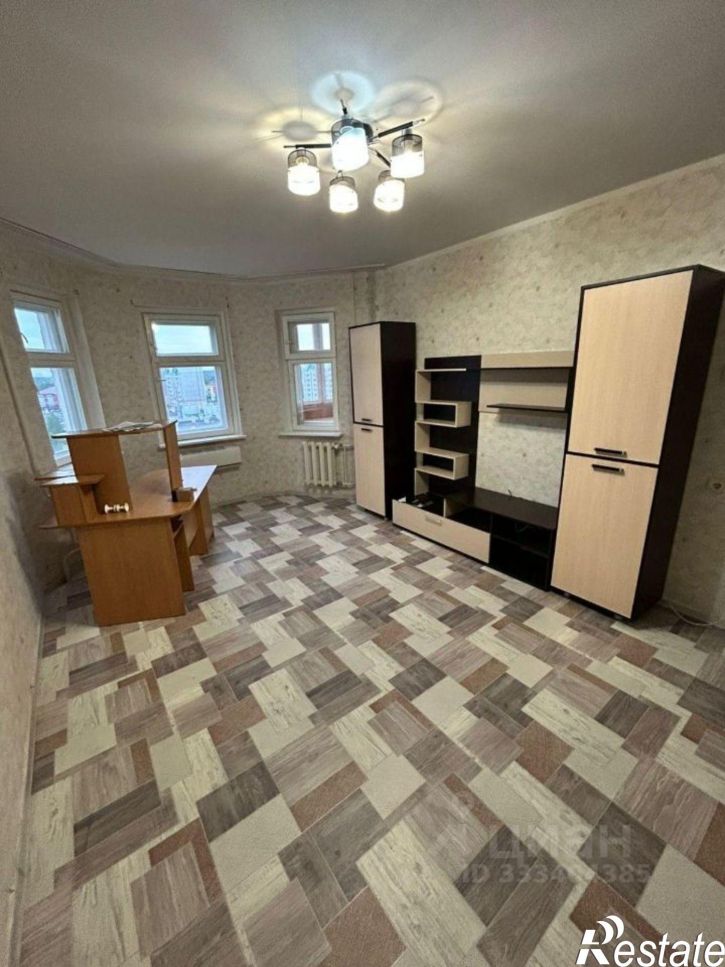 1-комн квартира б-р Молодежи, 1,  д. 1