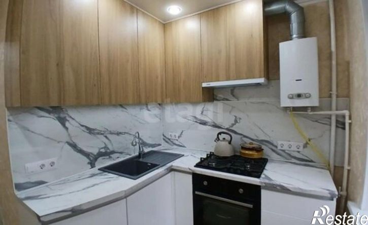 3-комн квартира ул 60-летия Октября, 17,  д. 17