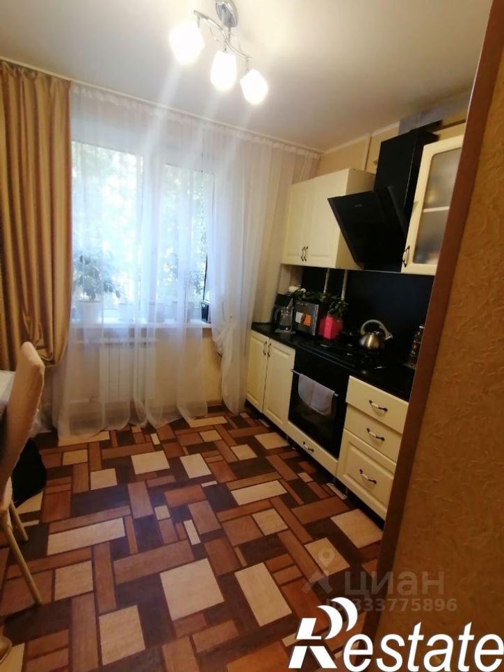 2-комн квартира улица Маринченко, 15,  д. 15