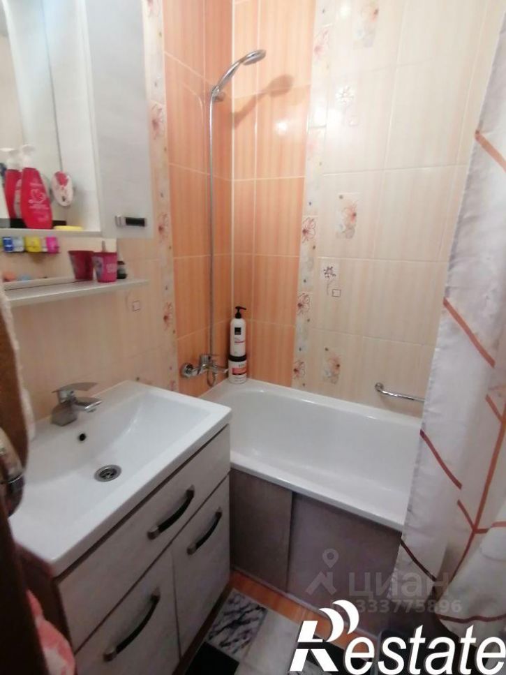 2-комн квартира улица Маринченко, 15,  д. 15
