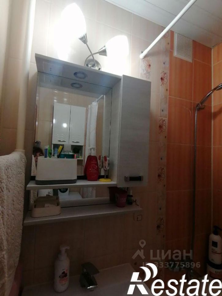 2-комн квартира улица Маринченко, 15,  д. 15