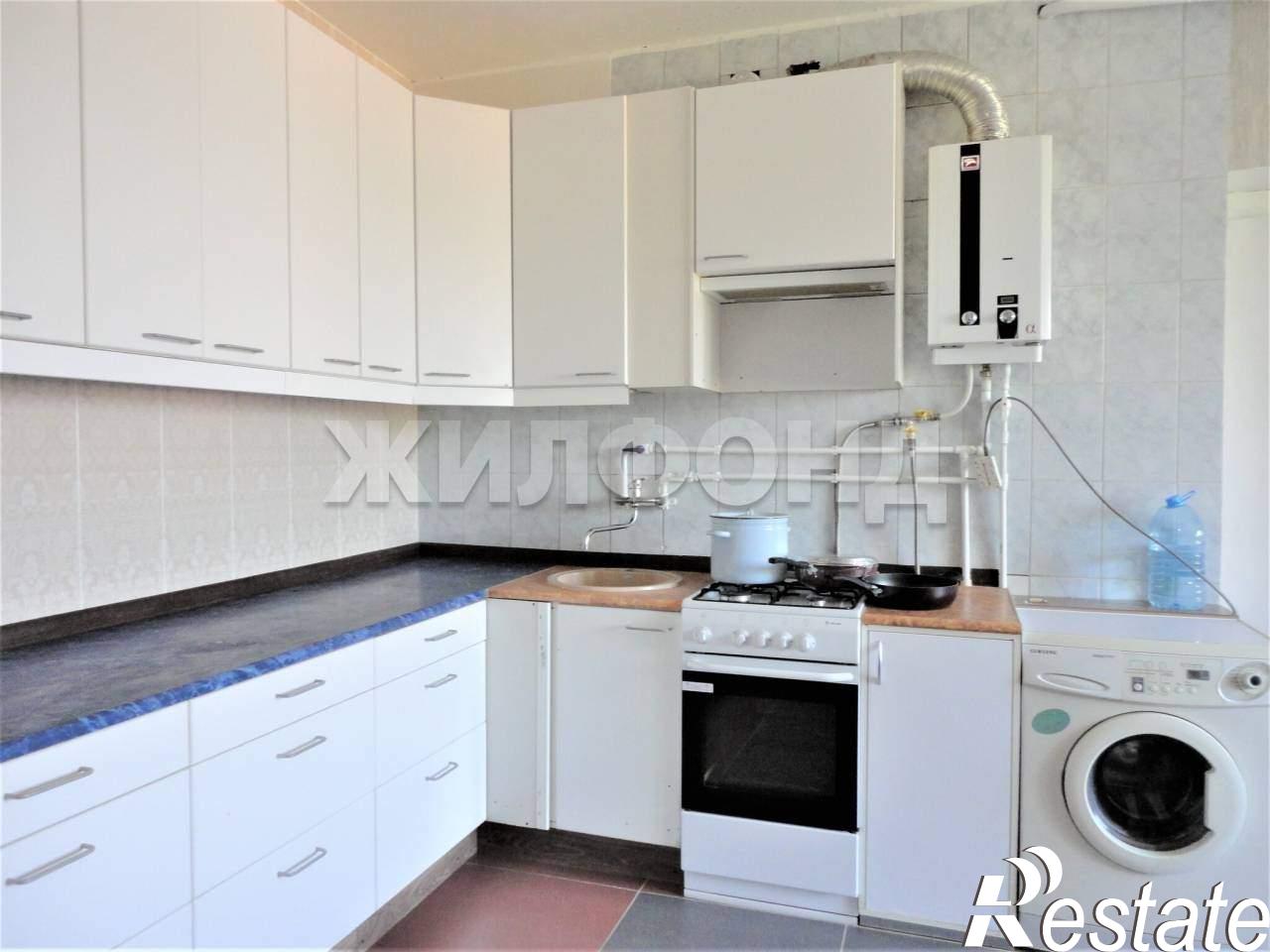 Купить дачу, дом, коттедж за 11 950 000 рублей на Скульптурная улица