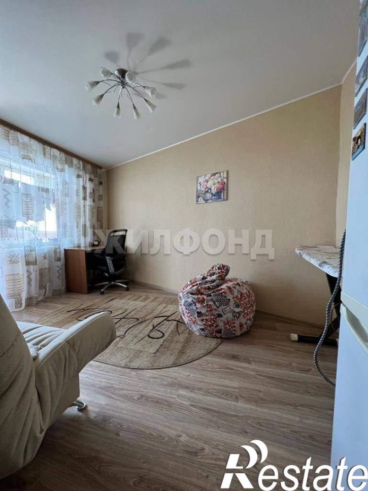 4-комн квартира Нормандия-Неман улица, д.93