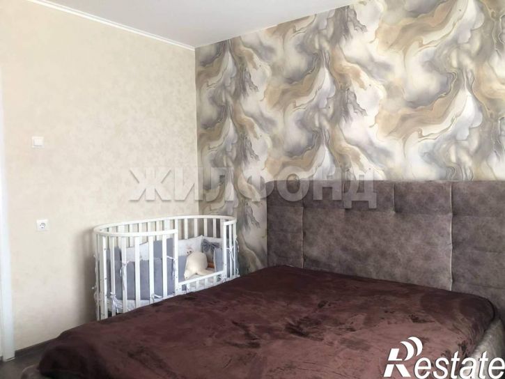 3-комн квартира Зеленина улица, д.6