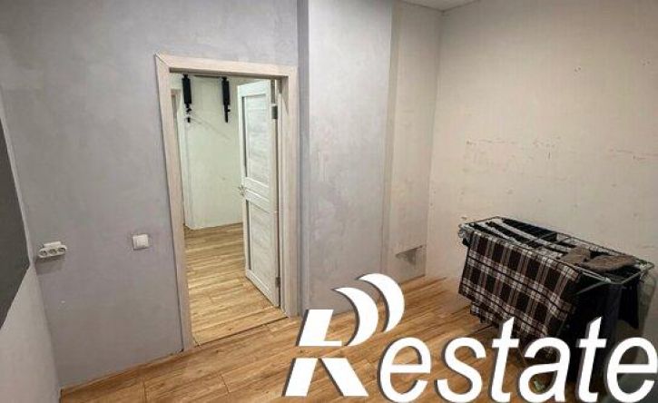 3-комн квартира улица Максима Горького, 27,  д. 27