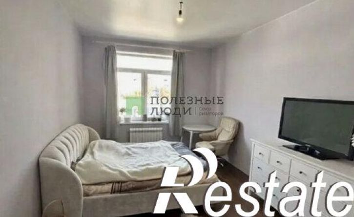 2-комн квартира улица Михалицына, 1,  д. 1